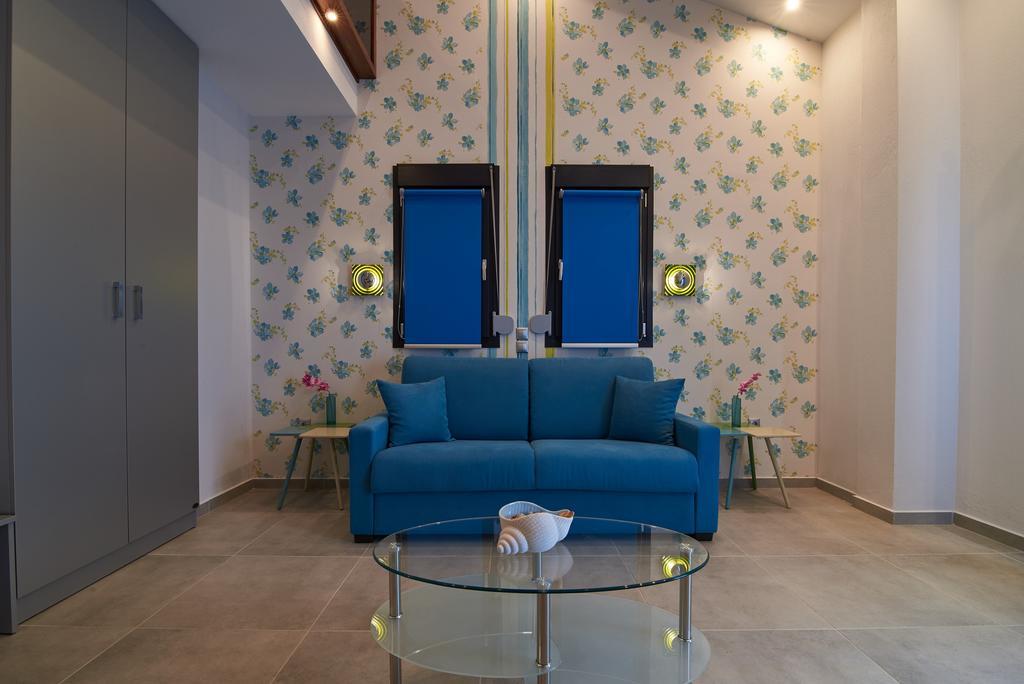Grey House Apartments Nikiti  Room photo
