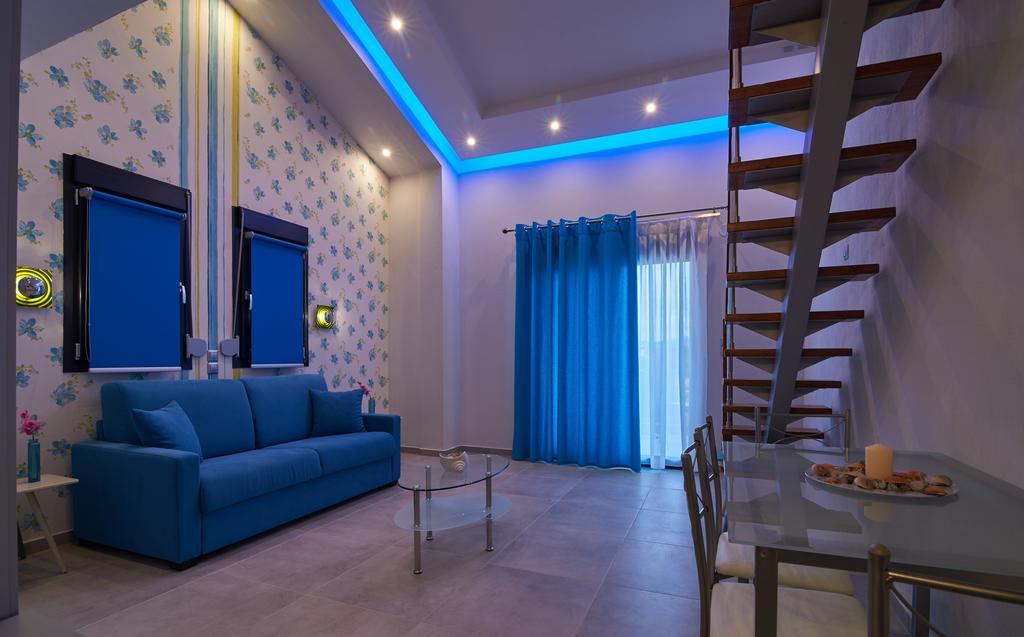 Grey House Apartments Nikiti  Room photo