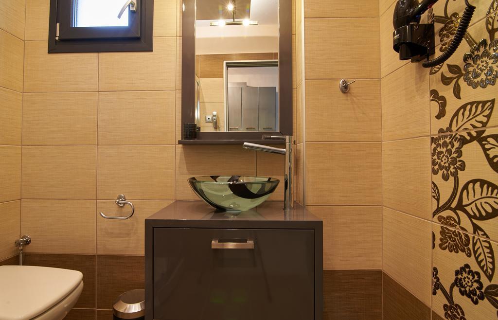 Grey House Apartments Nikiti  Room photo