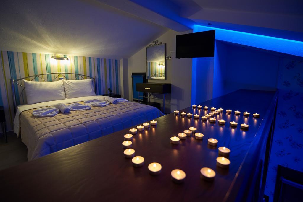 Grey House Apartments Nikiti  Room photo