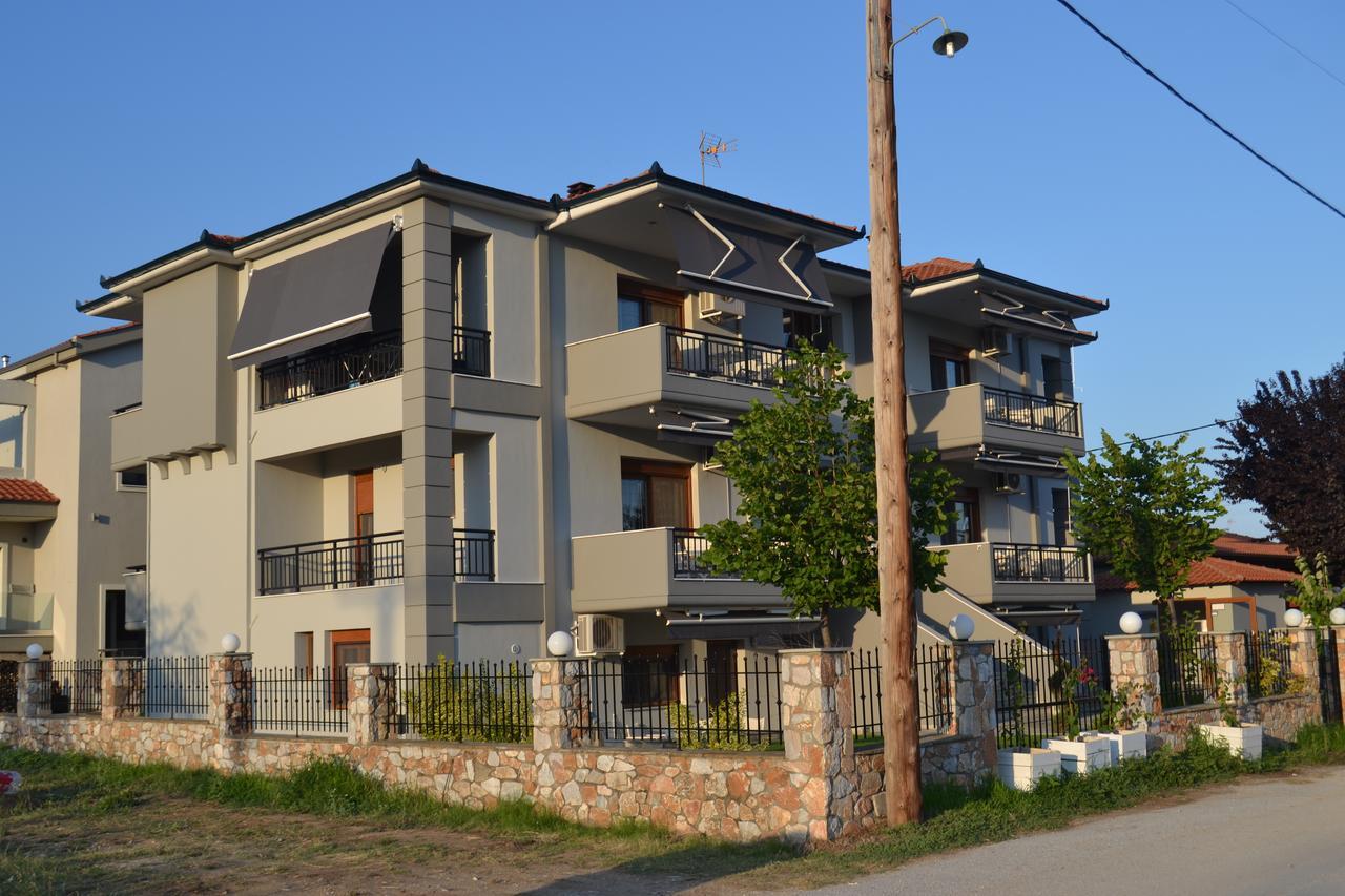 Grey House Apartments Nikiti  Exterior photo